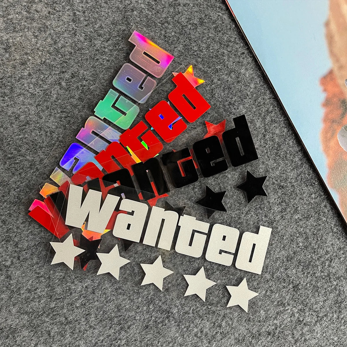 Adesivo de Vinil Impermeável para Motocicleta WANTED - Decoração Adaptável para Moto, Carroceria e Capacete