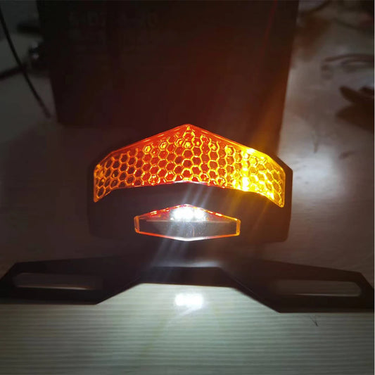 Luz traseira da motocicleta led universal luz de freio parar sinal volta piscando 12v para honda harley yamaha traseiro cafe racer motor bi