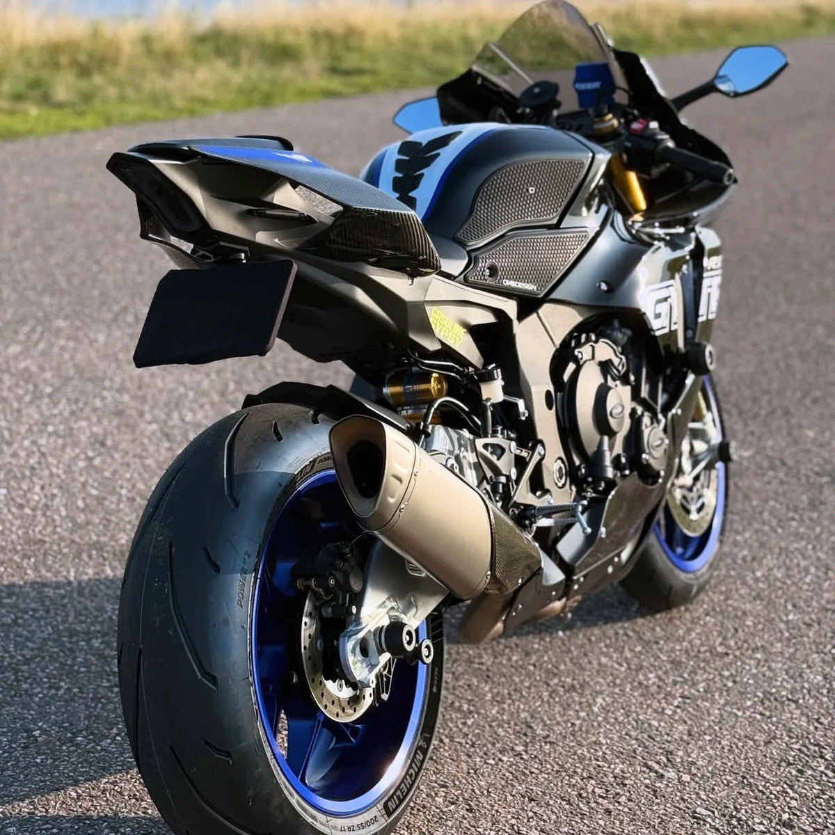 Yzf r1 suporte da placa de licença parte luz led para yamaha YZF-R1 r1s r1m 2015-2025 motocicleta traseira cauda arrumado fender eliminador kit