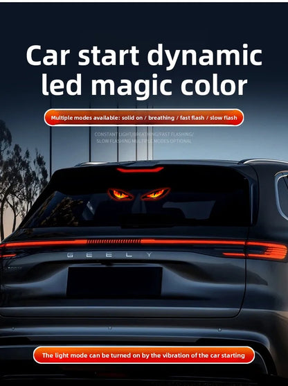 Luz de decoração para carro com LED em formato de diabo, alimentada por energia solar, luz de aviso automática sem fio, para janela traseira, triângulo de janela, lâmpada de atmosfera modificada