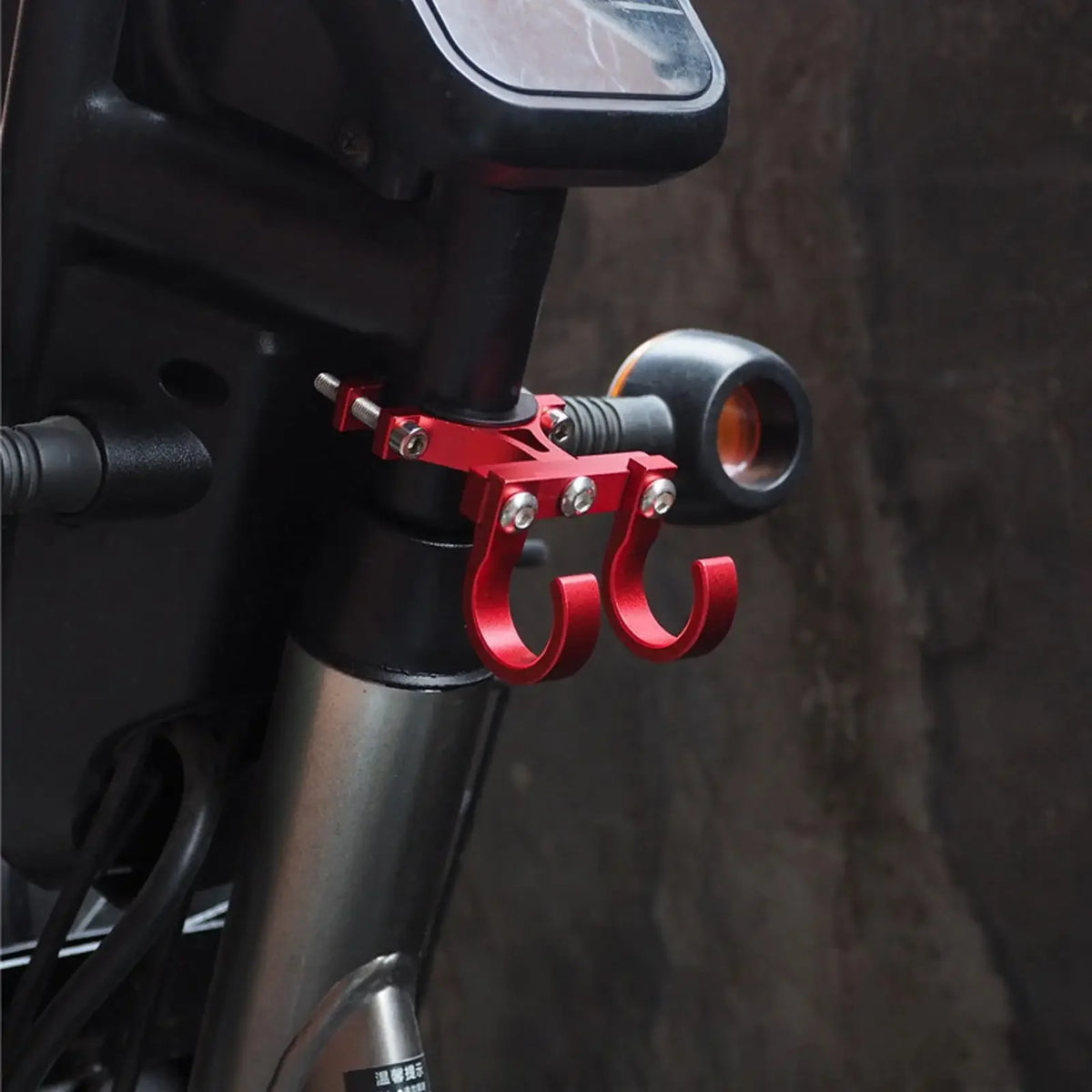 Ganchos para Patinetes Elétricos, Suporte Simples para Bicicletas, Gancho de Armazenamento para Tubos, Fivela de Fixação para E-bikes, Suporte Duplo Portátil de Metal para Capacete