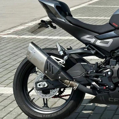 Escapamentos universais de fábrica para motocicletas